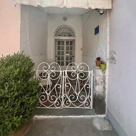 Ambasciata Relais *